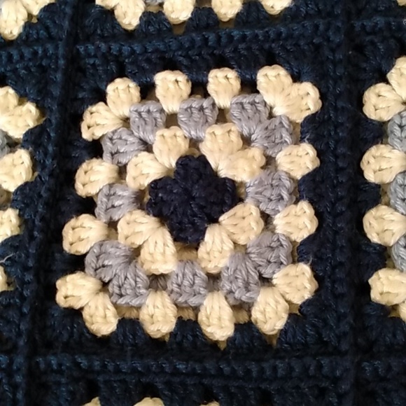 Crochet Blanket - Picture 2 of 4